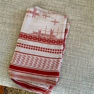 Wilfred scarf in mint condition